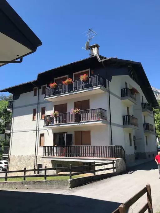 Bardonecchia Holidays Bagian luar foto